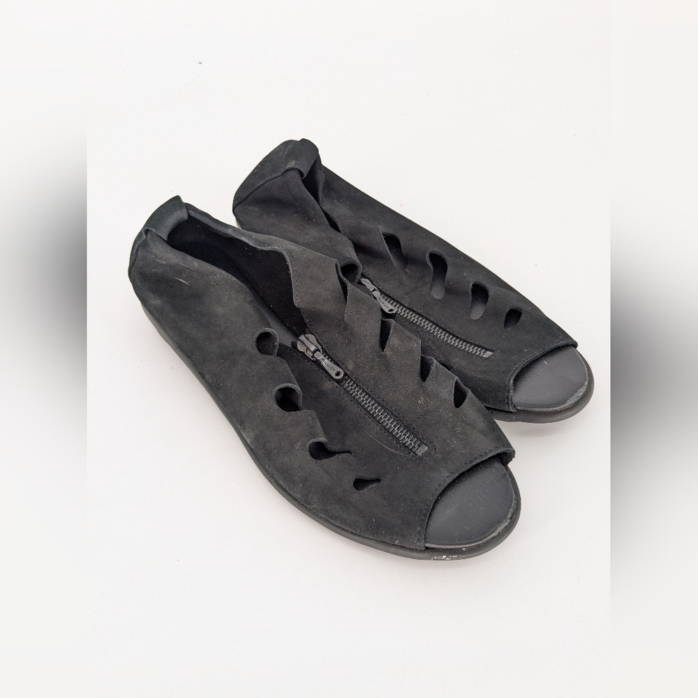 Arche LN Suede  Sandals Size 38 Black Leather Open Toe Flats Zipper Front France